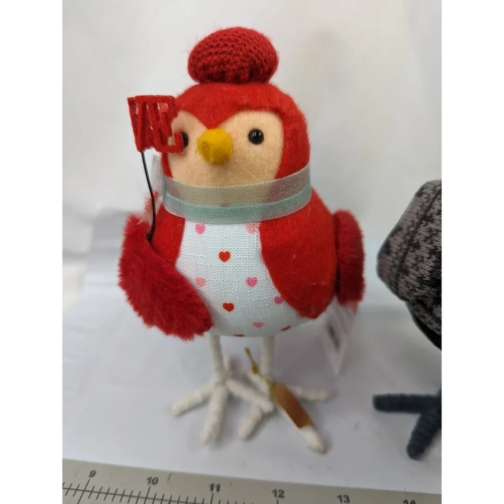 Target Spritz Featherly Friends Red Aerial 2023 Varma 2022 Bird Lot‎